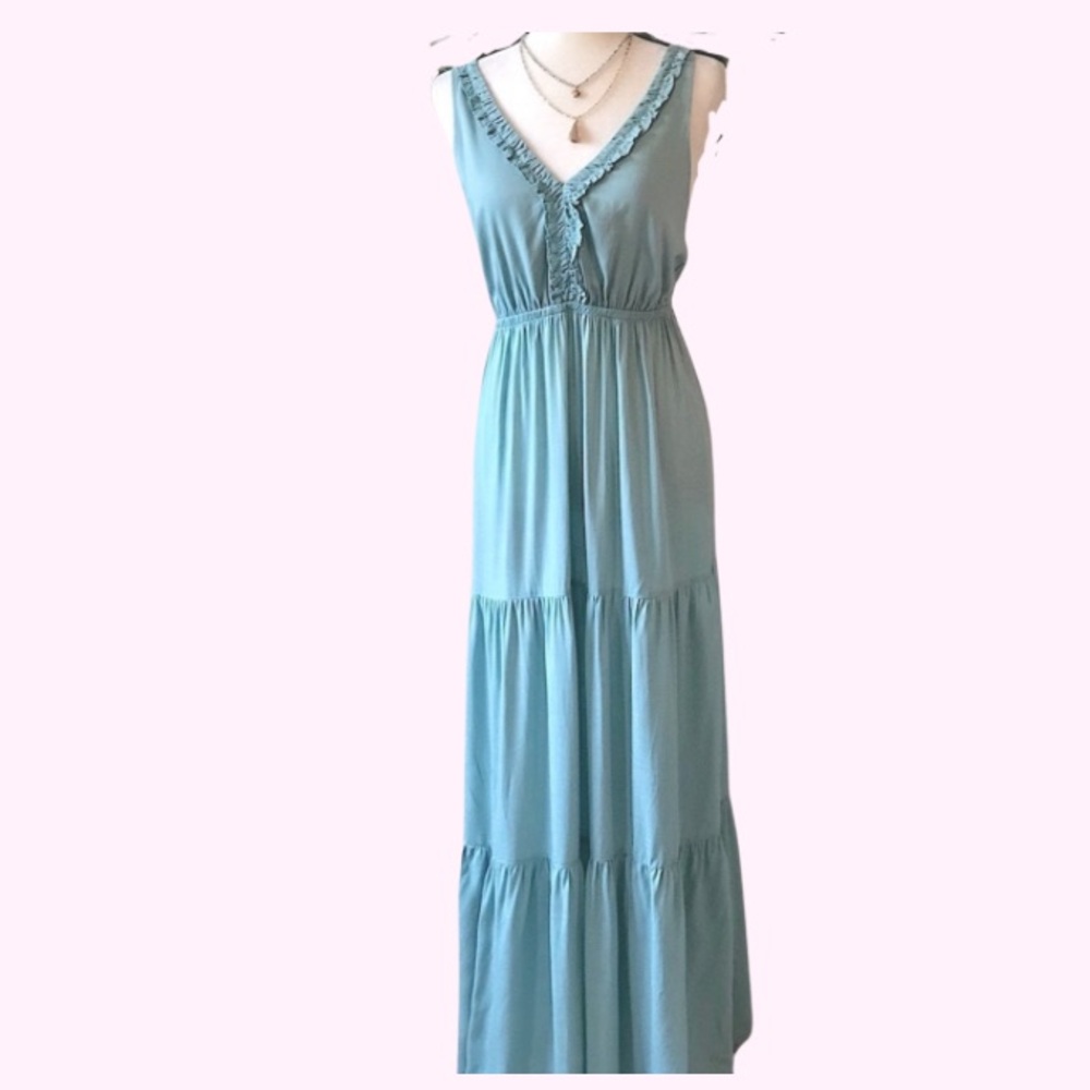 BOUTIQUE ITEM- Teal Maxi Dress